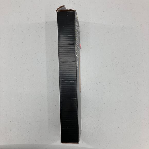 Pro Essentials 6 Outlet On / Off Switch 2.5 ft Indoor Use Surge Protector Plug - Picture 5 of 5